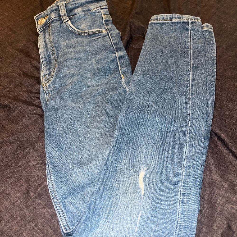 Zara jeans